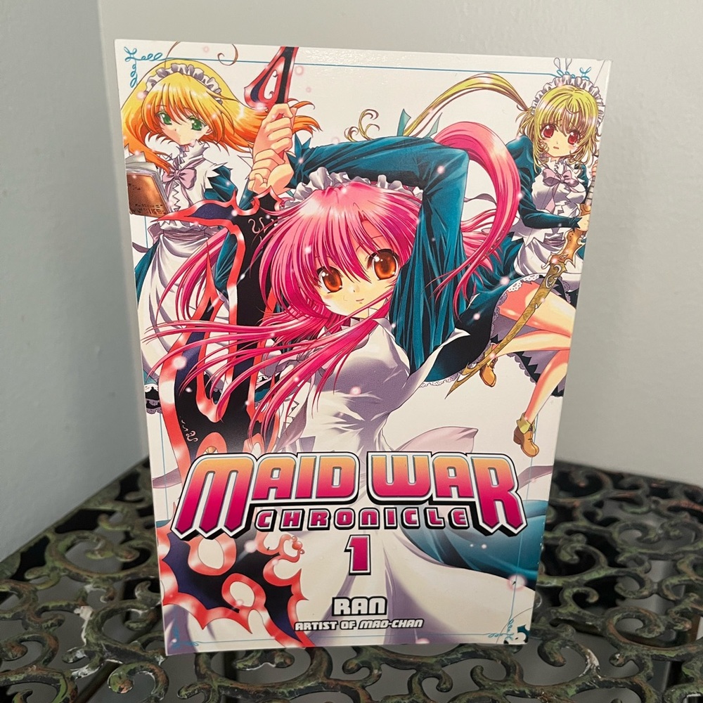 📘 3 for $20 Manga DEAL! 📘
DEL REY Maid War Chronicles by Ran Volume 1